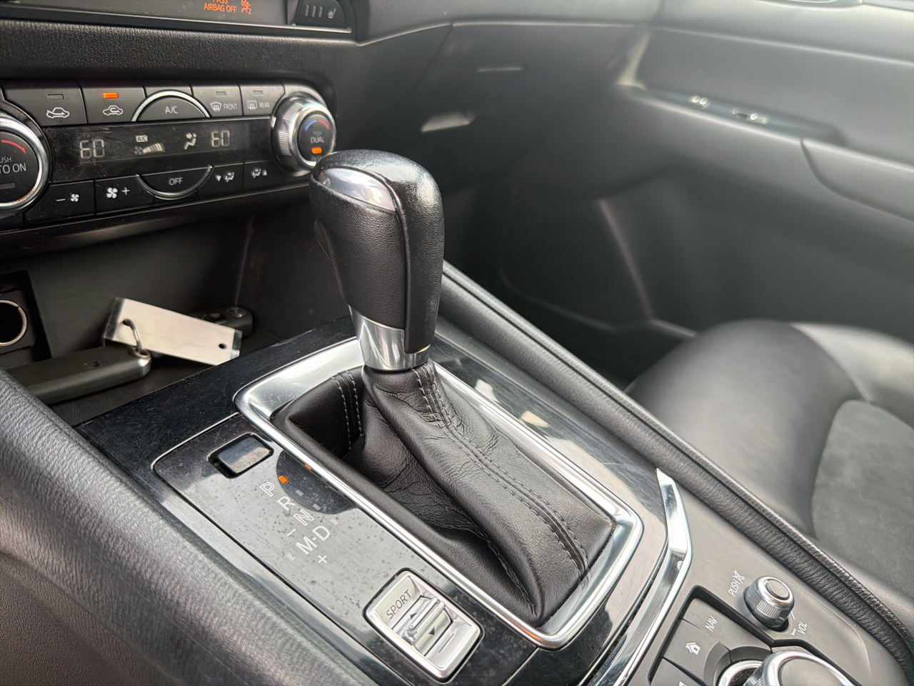 2018 Mazda CX-5 Touring photo 16