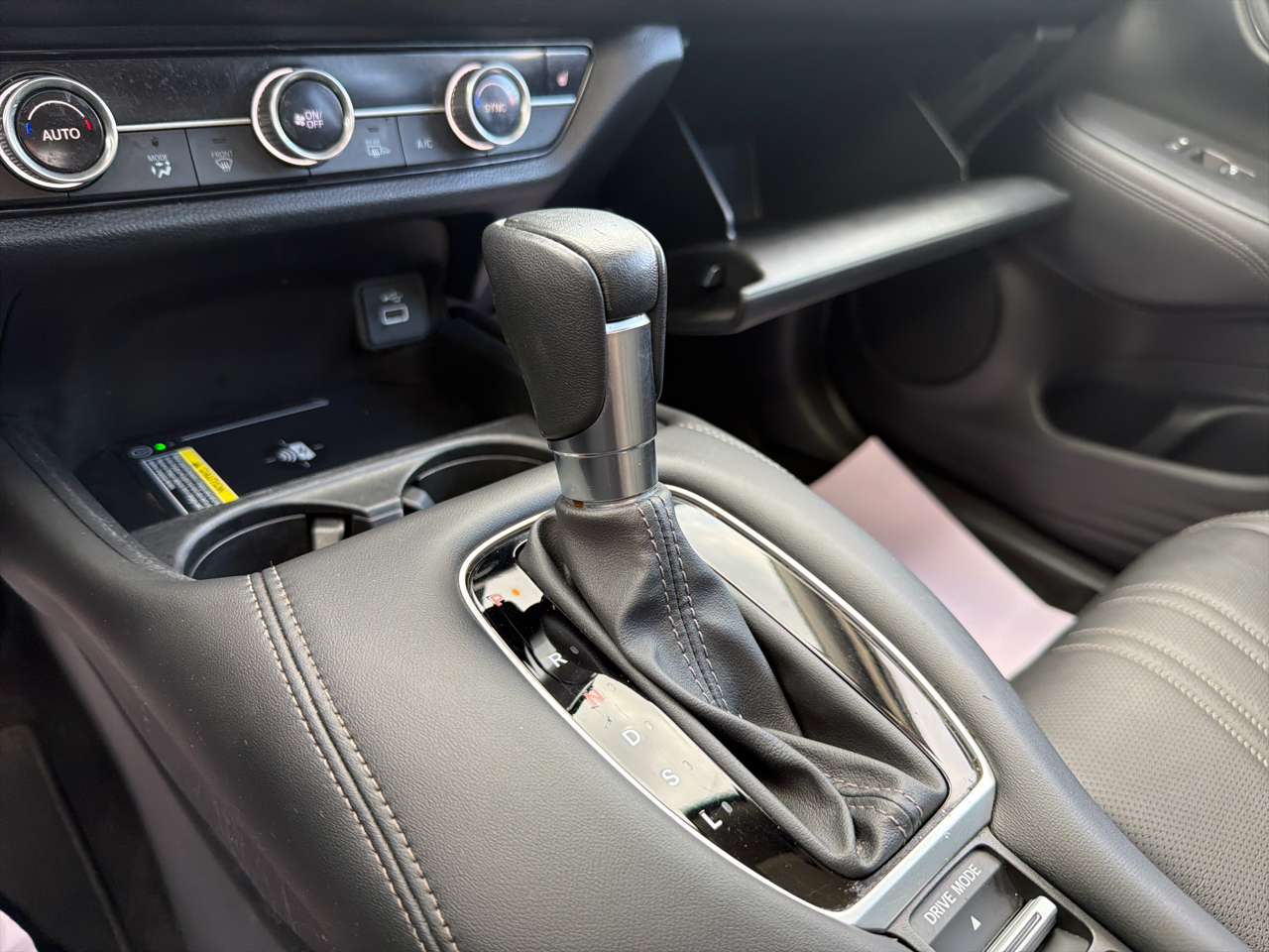 Honda HR-V EX-L AWD CVT 2024 Honda HR-V EX-L AWD CVT 2024