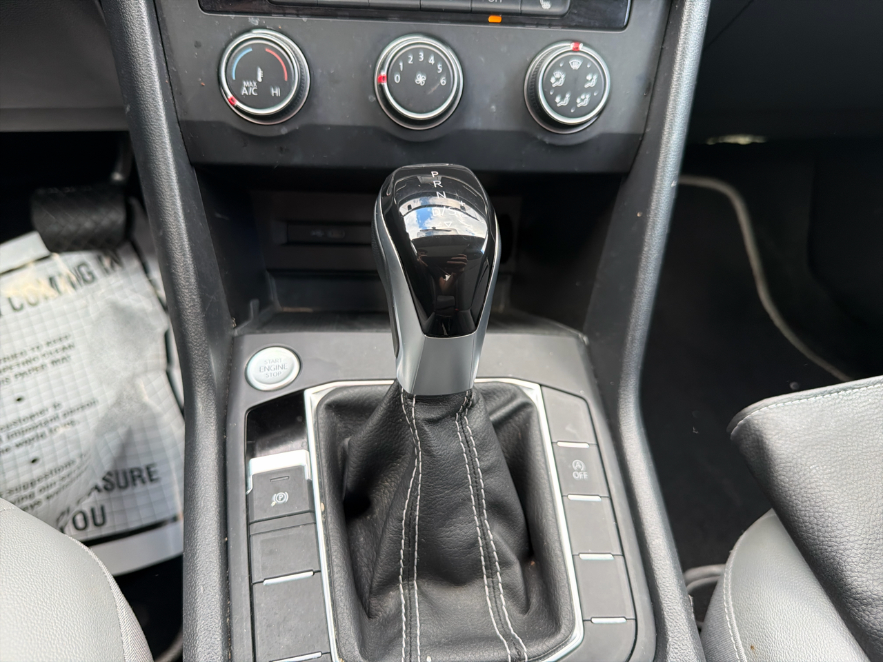 Volkswagen Taos SE FWD 2022 Volkswagen Taos SE FWD 2022