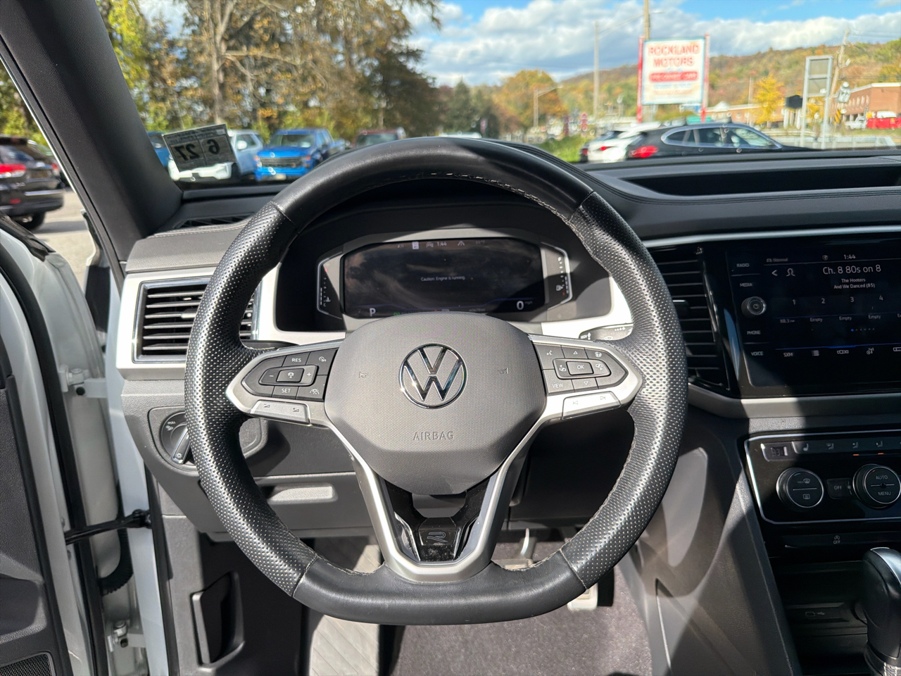 Volkswagen Atlas Cross Sport 2.0T SEL R-Line 4MOTION 2022 Volkswagen Atlas Cross Sport 2.0T SEL R-Line 4MOTION 2022