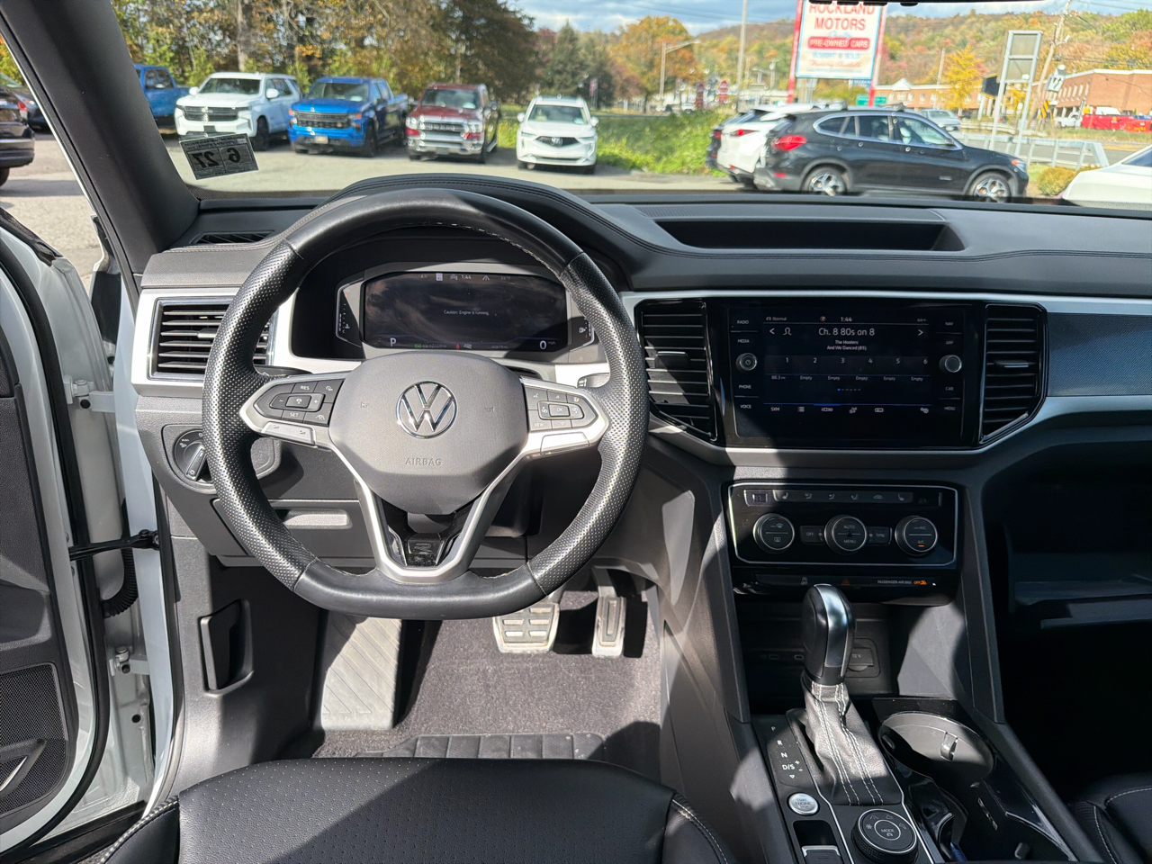 Volkswagen Atlas Cross Sport 2.0T SEL R-Line 4MOTION 2022 Volkswagen Atlas Cross Sport 2.0T SEL R-Line 4MOTION 2022