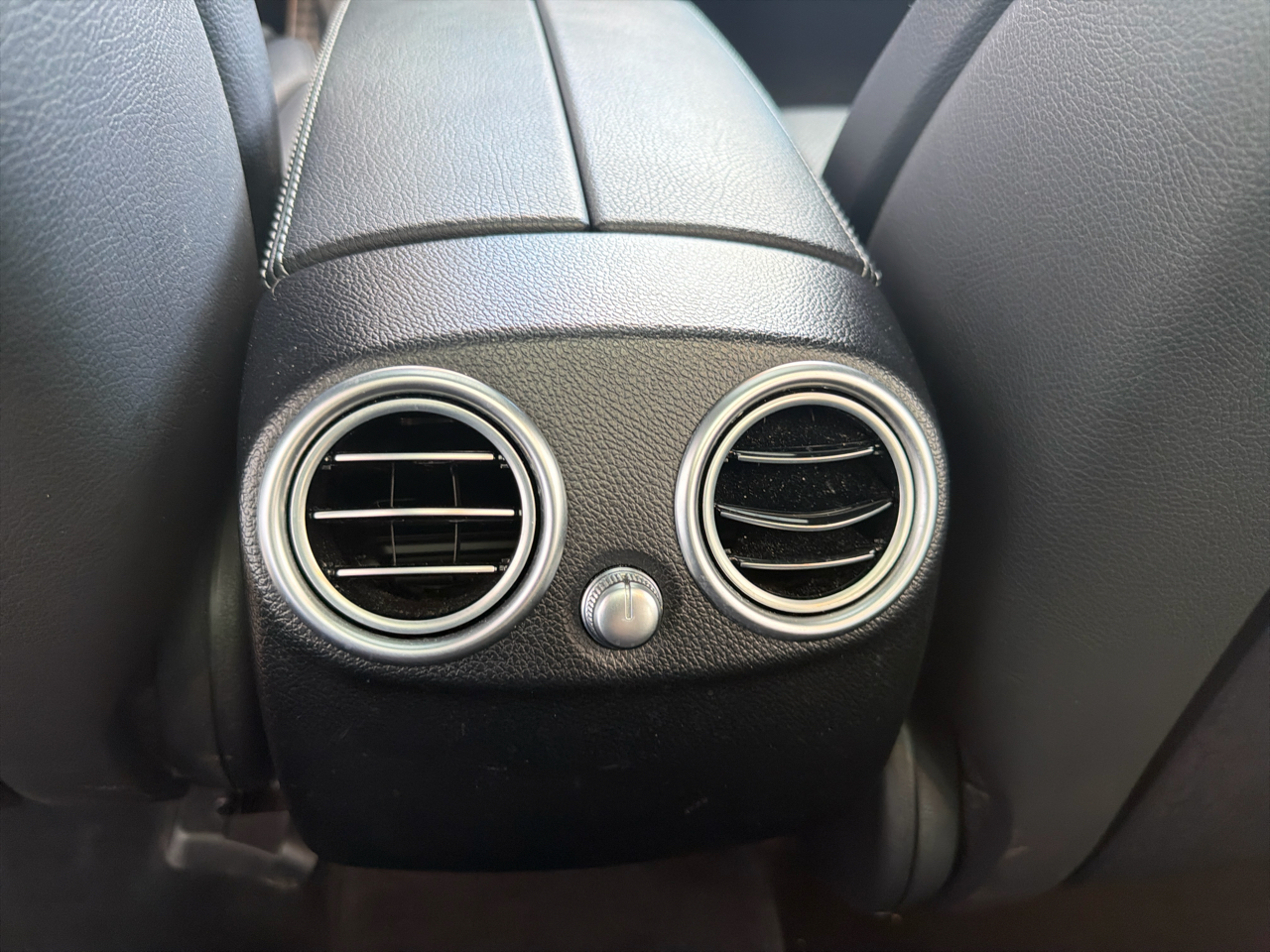 Mercedes-Benz GLC GLC 300 4MATIC SUV 2022 Mercedes-Benz GLC GLC 300 4MATIC SUV 2022