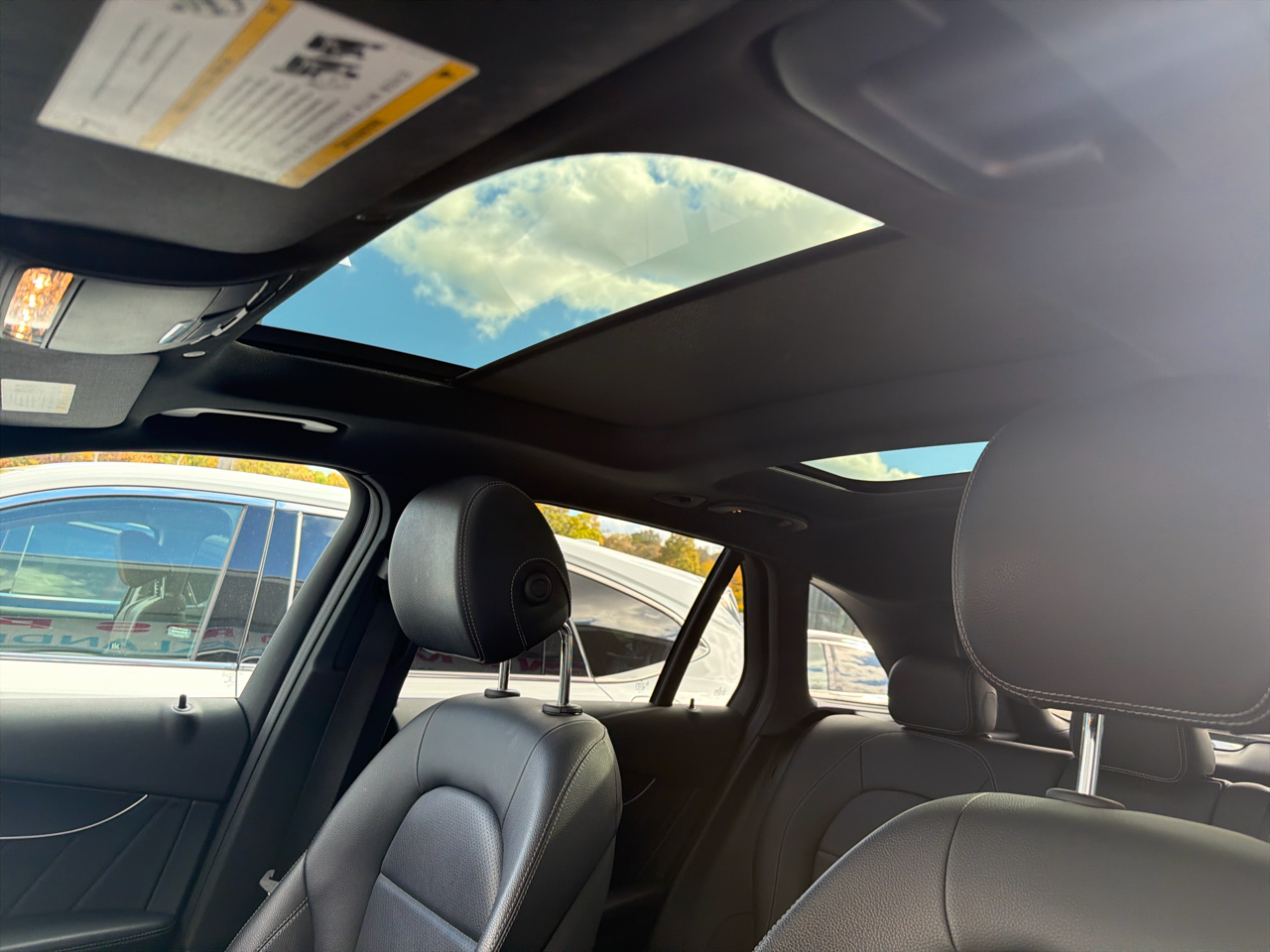 Mercedes-Benz GLC GLC 300 4MATIC SUV 2022 Mercedes-Benz GLC GLC 300 4MATIC SUV 2022