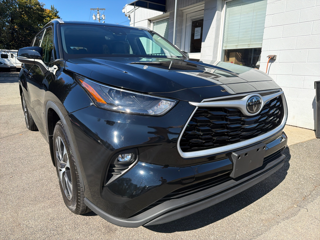 Toyota Highlander XLE AWD (Natl) 2022 Toyota Highlander XLE AWD (Natl) 2022