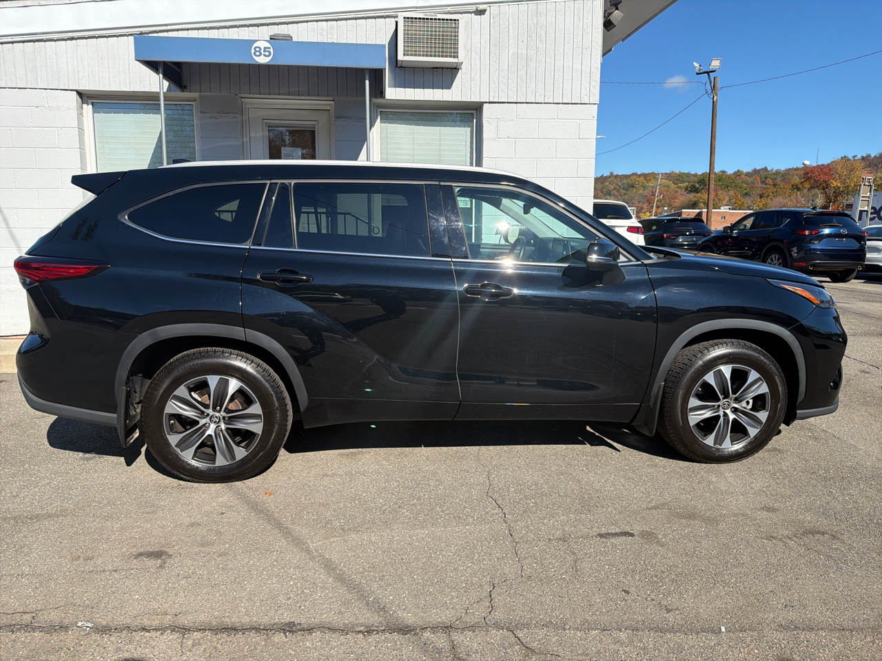 Toyota Highlander XLE AWD (Natl) 2022 Toyota Highlander XLE AWD (Natl) 2022