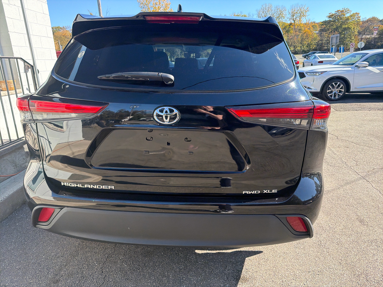 Toyota Highlander XLE AWD (Natl) 2022 Toyota Highlander XLE AWD (Natl) 2022