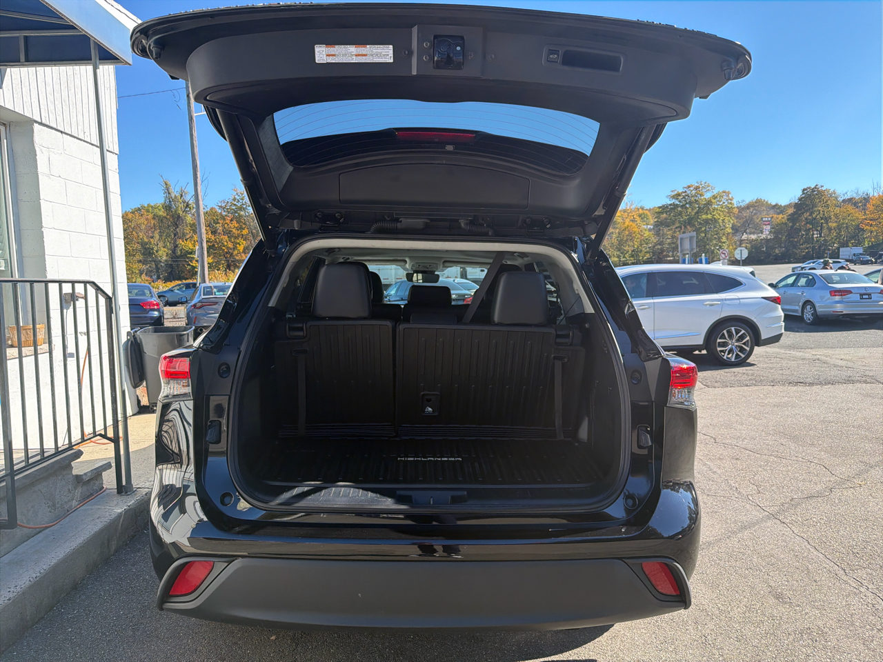 Toyota Highlander XLE AWD (Natl) 2022 Toyota Highlander XLE AWD (Natl) 2022