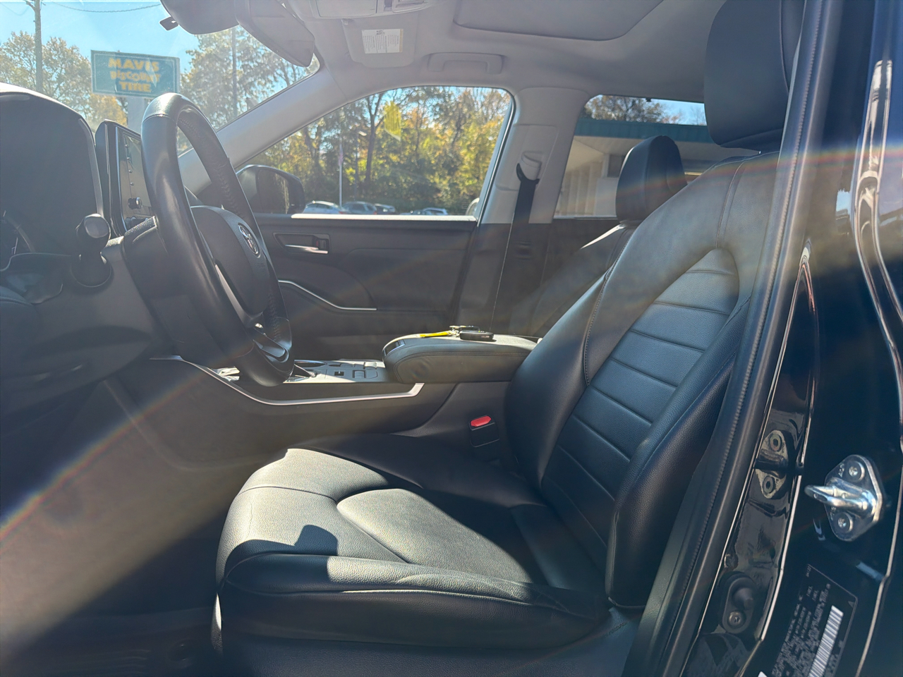 Toyota Highlander XLE AWD (Natl) 2022 Toyota Highlander XLE AWD (Natl) 2022