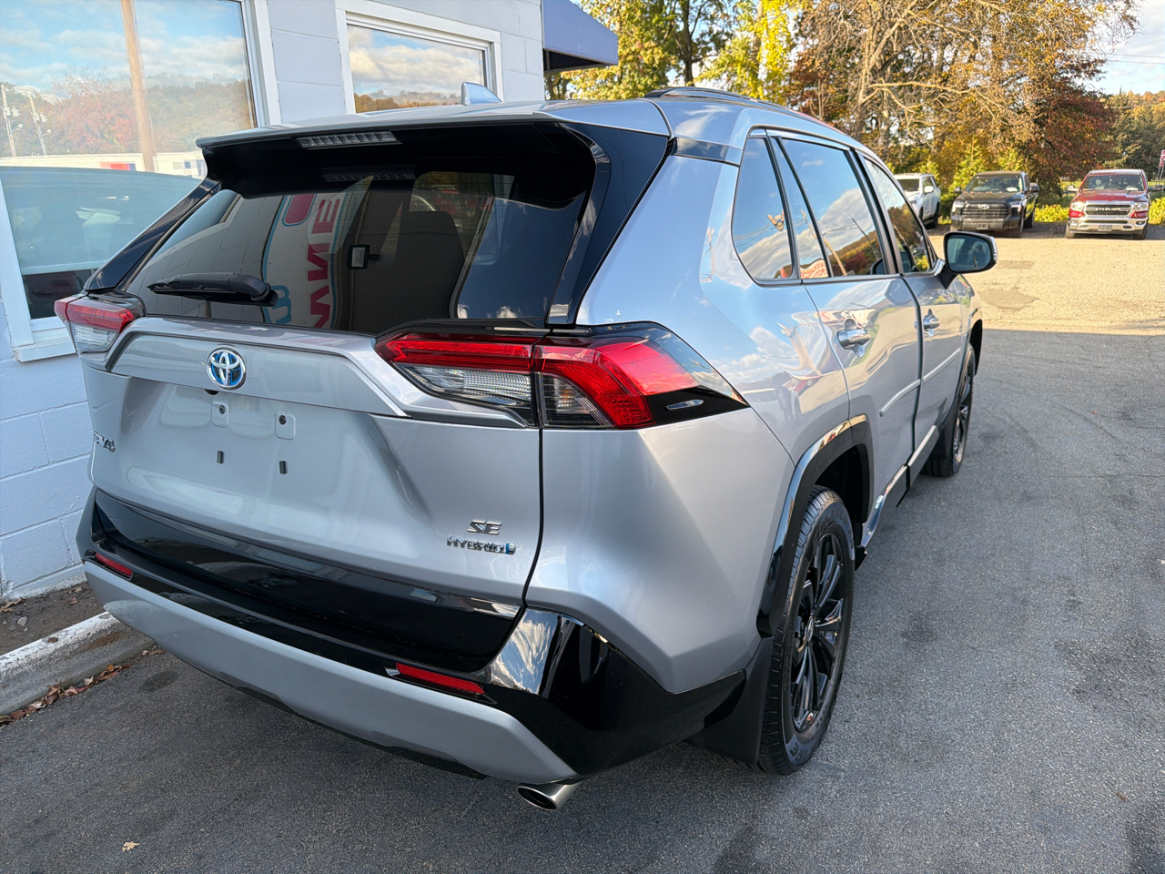 Toyota RAV4 Hybrid SE AWD (Natl) 2022 Toyota RAV4 Hybrid SE AWD (Natl) 2022