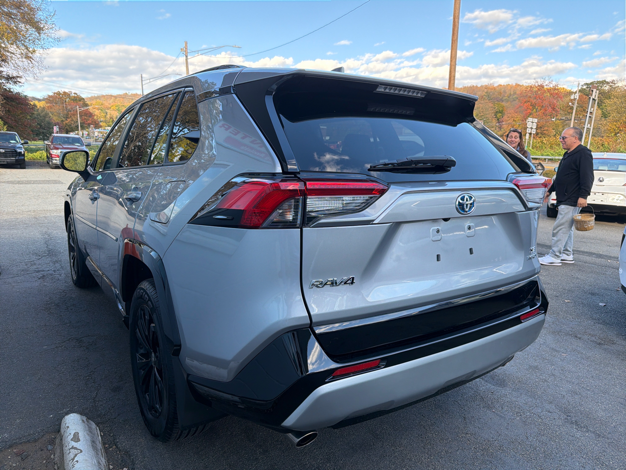 Toyota RAV4 Hybrid SE AWD (Natl) 2022 Toyota RAV4 Hybrid SE AWD (Natl) 2022