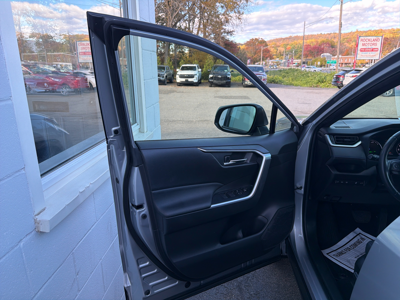 Toyota RAV4 Hybrid SE AWD (Natl) 2022 Toyota RAV4 Hybrid SE AWD (Natl) 2022