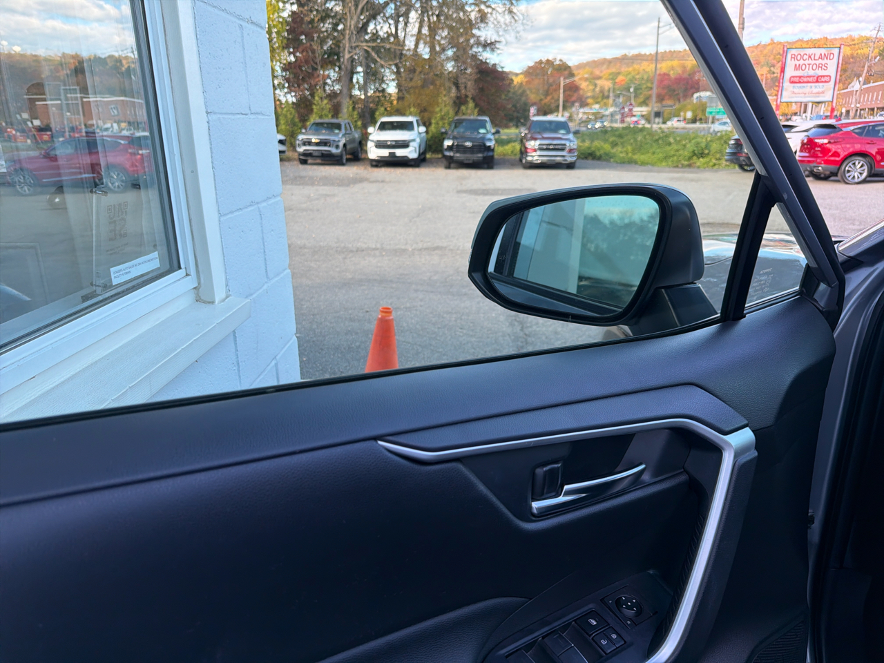 Toyota RAV4 Hybrid SE AWD (Natl) 2022 Toyota RAV4 Hybrid SE AWD (Natl) 2022