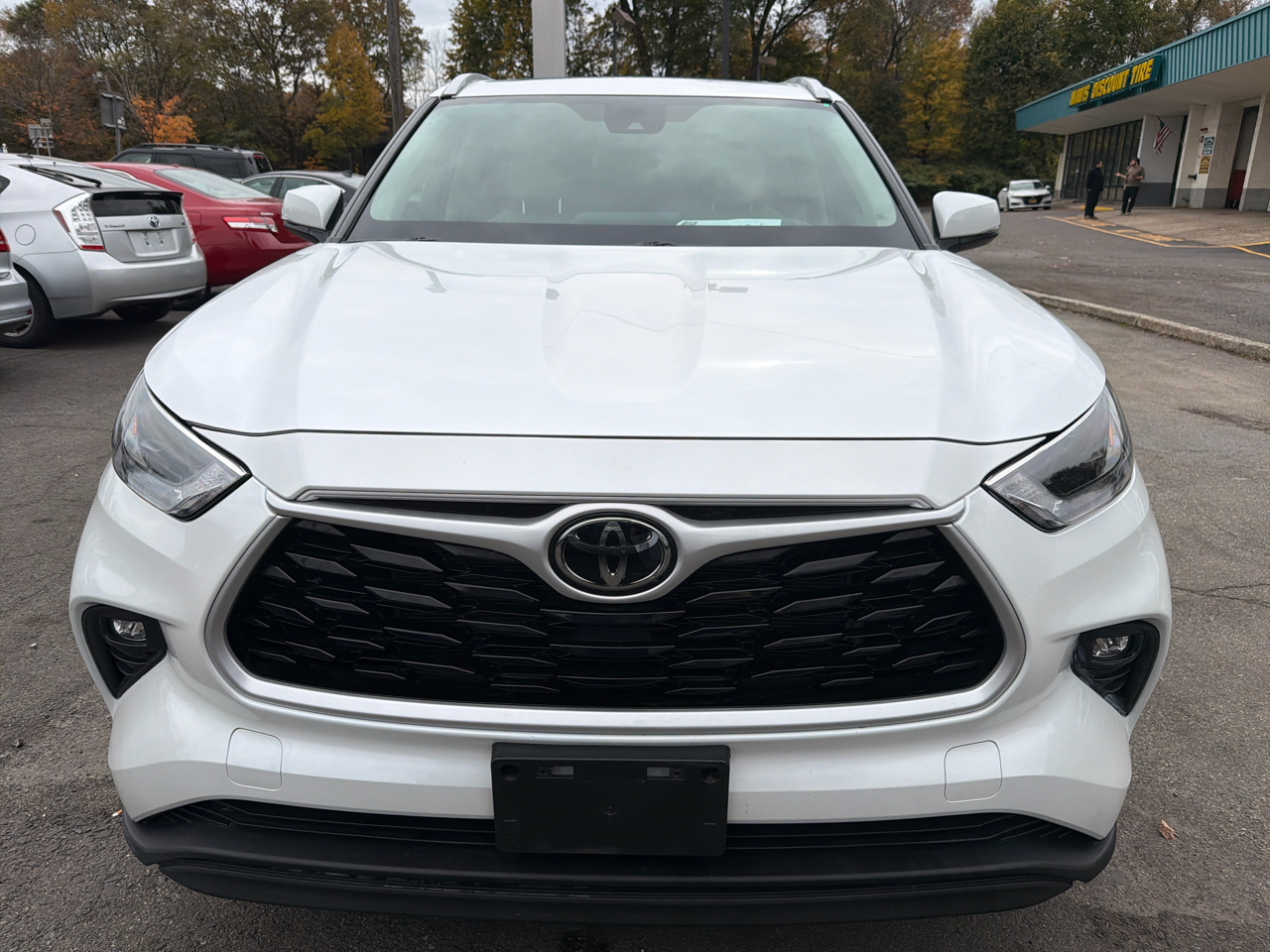 Toyota Highlander XLE AWD (Natl) 2022 Toyota Highlander XLE AWD (Natl) 2022