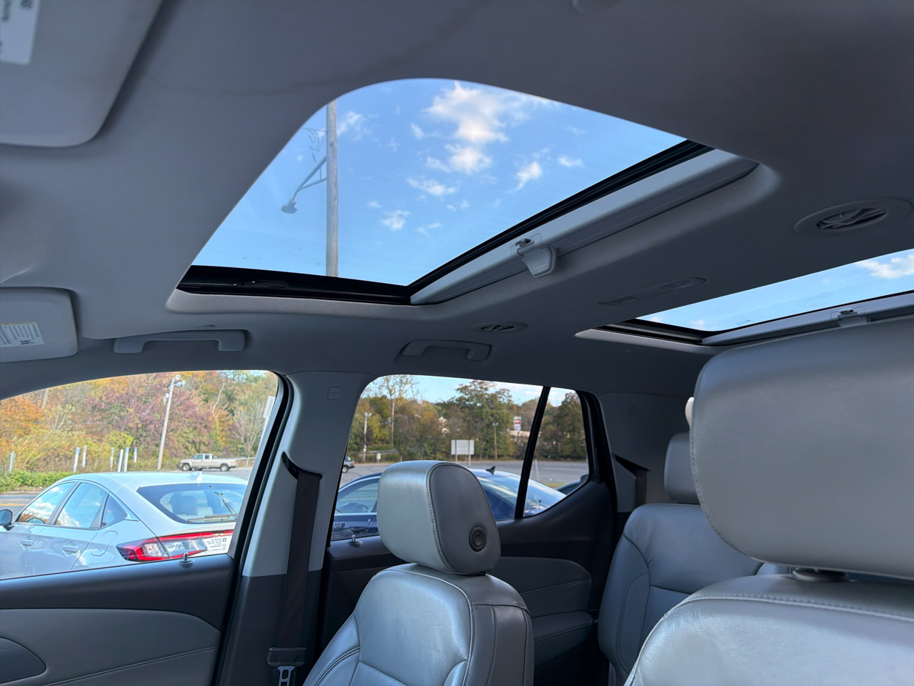 Chevrolet Traverse AWD 4dr LT Leather w/3LT 2018 Chevrolet Traverse AWD 4dr LT Leather w/3LT 2018