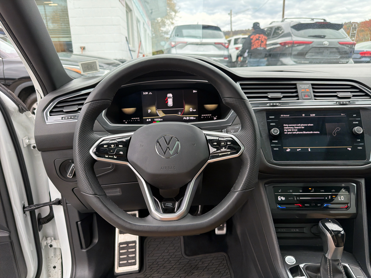 Volkswagen Tiguan 2.0T SE R-Line Black 4MOTION 2022 Volkswagen Tiguan 2.0T SE R-Line Black 4MOTION 2022