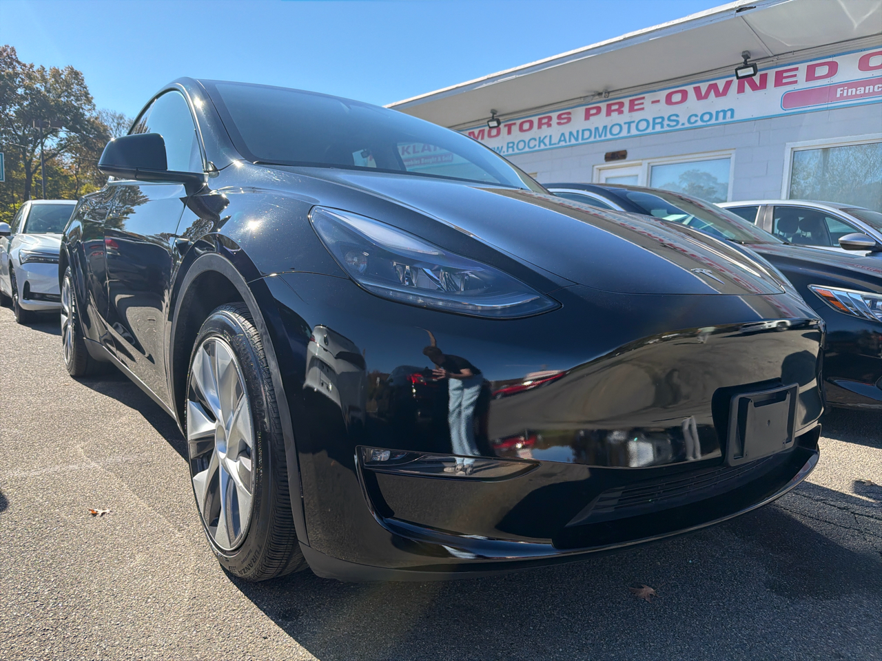 Tesla Model Y Long Range AWD 2023 Tesla Model Y Long Range AWD 2023