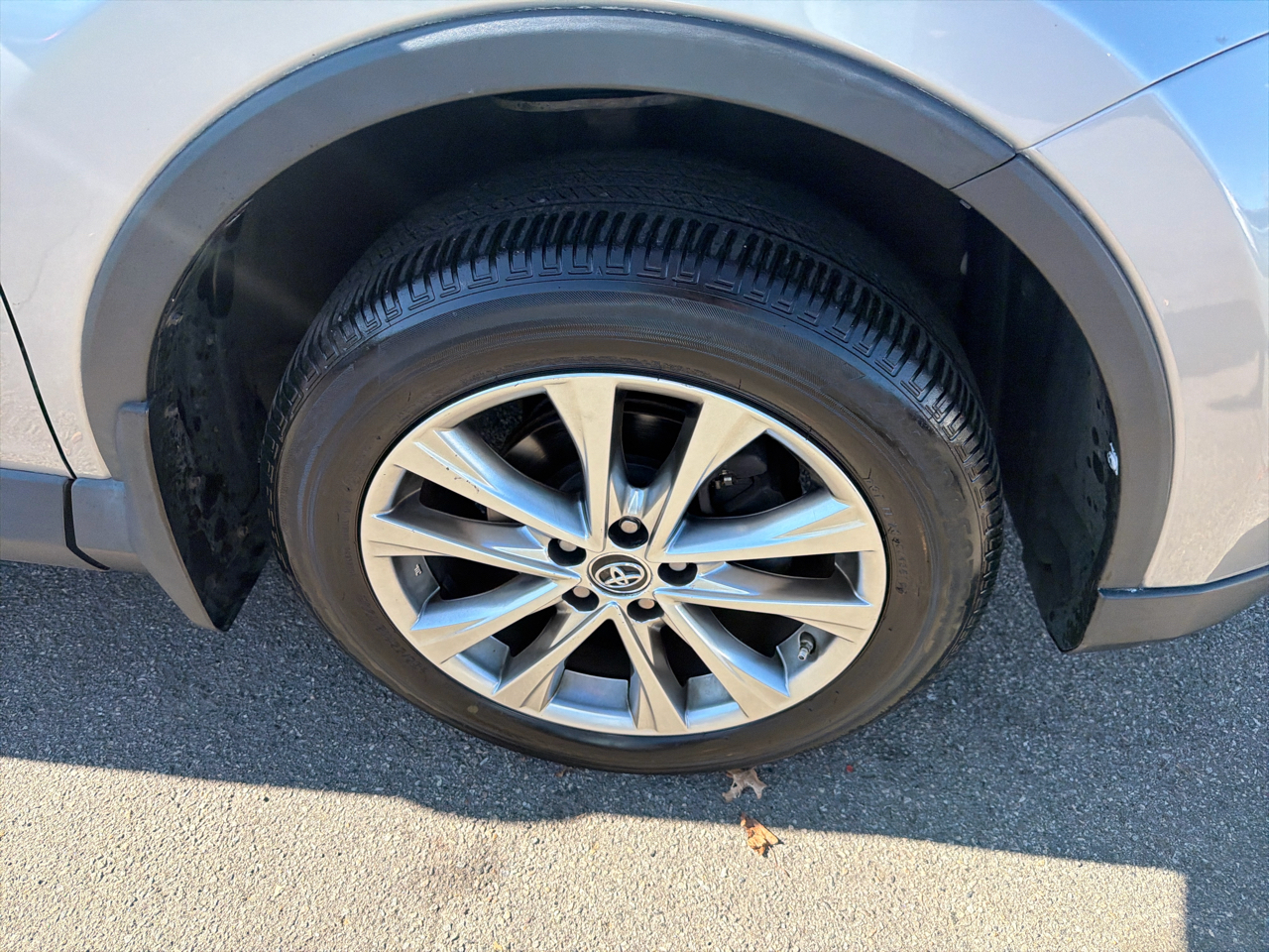 Toyota RAV4 Limited AWD (Natl) 2017 Toyota RAV4 Limited AWD (Natl) 2017