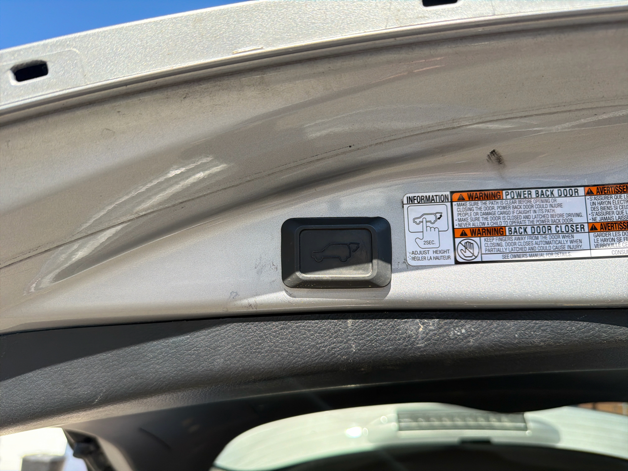 Toyota RAV4 Limited AWD (Natl) 2017 Toyota RAV4 Limited AWD (Natl) 2017