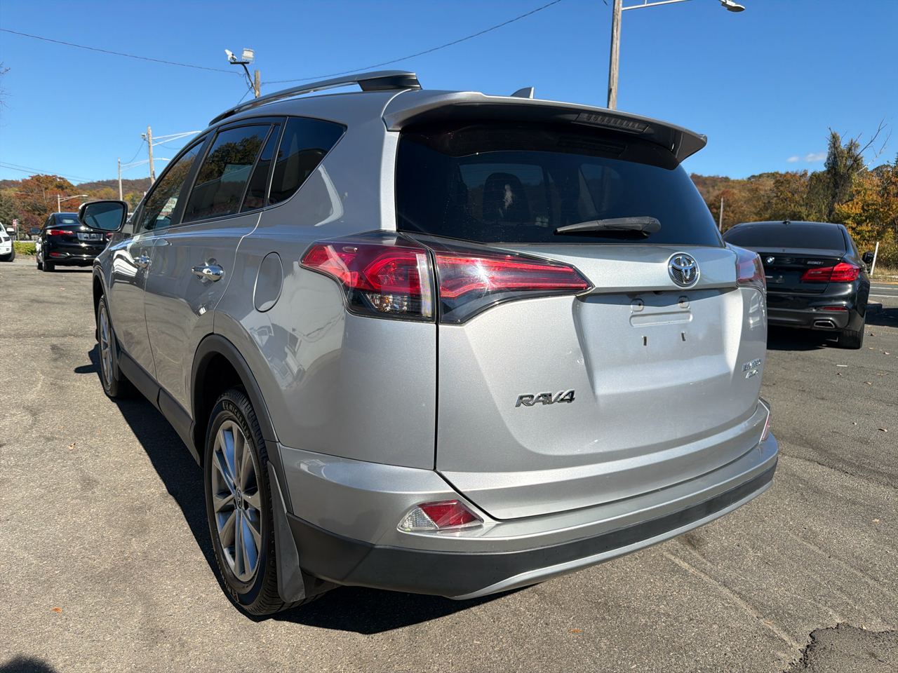 Toyota RAV4 Limited AWD (Natl) 2017 Toyota RAV4 Limited AWD (Natl) 2017