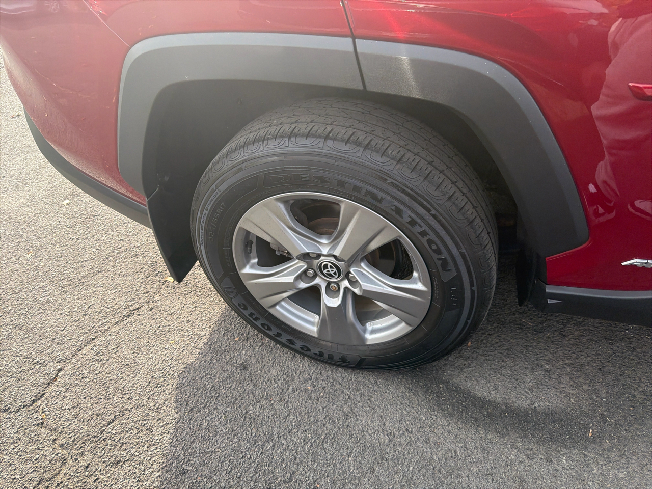 Toyota RAV4 Hybrid XLE AWD (Natl) 2023 Toyota RAV4 Hybrid XLE AWD (Natl) 2023