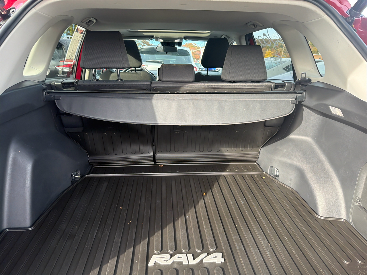 Toyota RAV4 Hybrid XLE AWD (Natl) 2023 Toyota RAV4 Hybrid XLE AWD (Natl) 2023