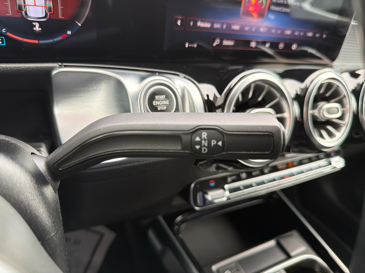 Mercedes-Benz GLB GLB 250 4MATIC SUV 2021 Mercedes-Benz GLB GLB 250 4MATIC SUV 2021