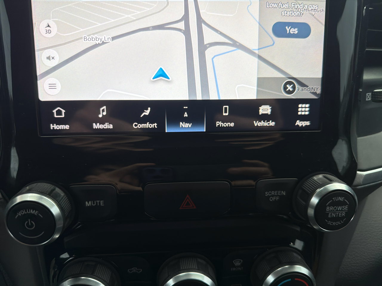 RAM 1500 Big Horn 4x4 Crew Cab 5'7" Box 2022 RAM 1500 Big Horn 4x4 Crew Cab 5'7" Box 2022