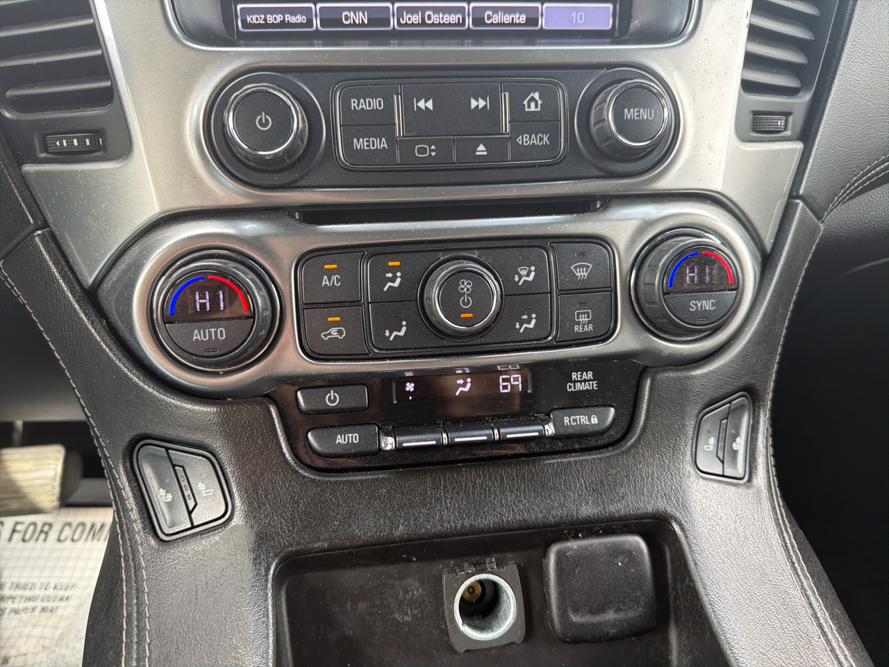 Chevrolet Tahoe 4WD 4dr LT 2018 Chevrolet Tahoe 4WD 4dr LT 2018