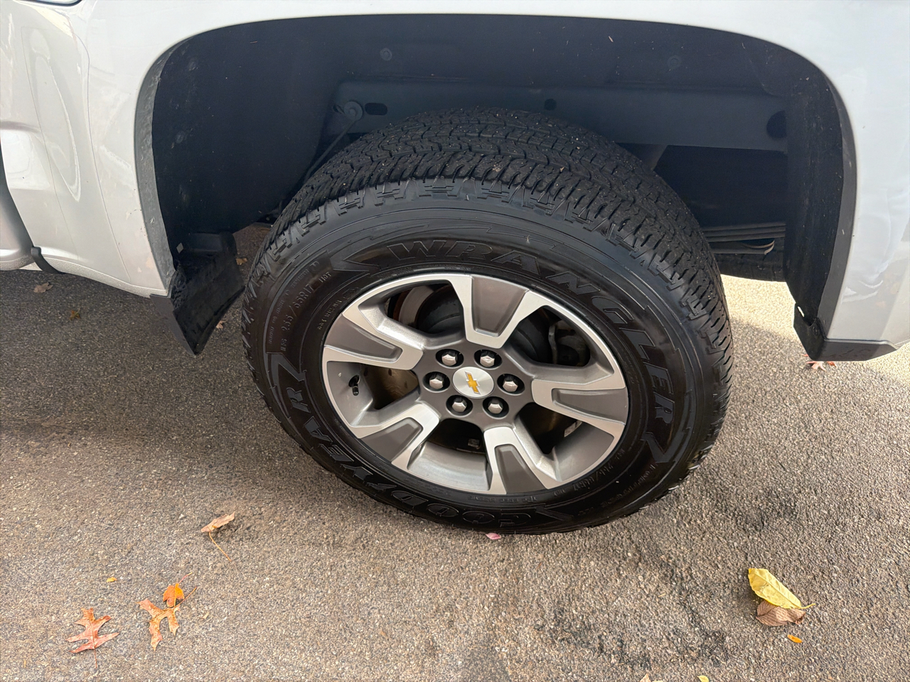 Chevrolet Colorado 4WD Crew Cab 128.3" Z71 2019 Chevrolet Colorado 4WD Crew Cab 128.3" Z71 2019