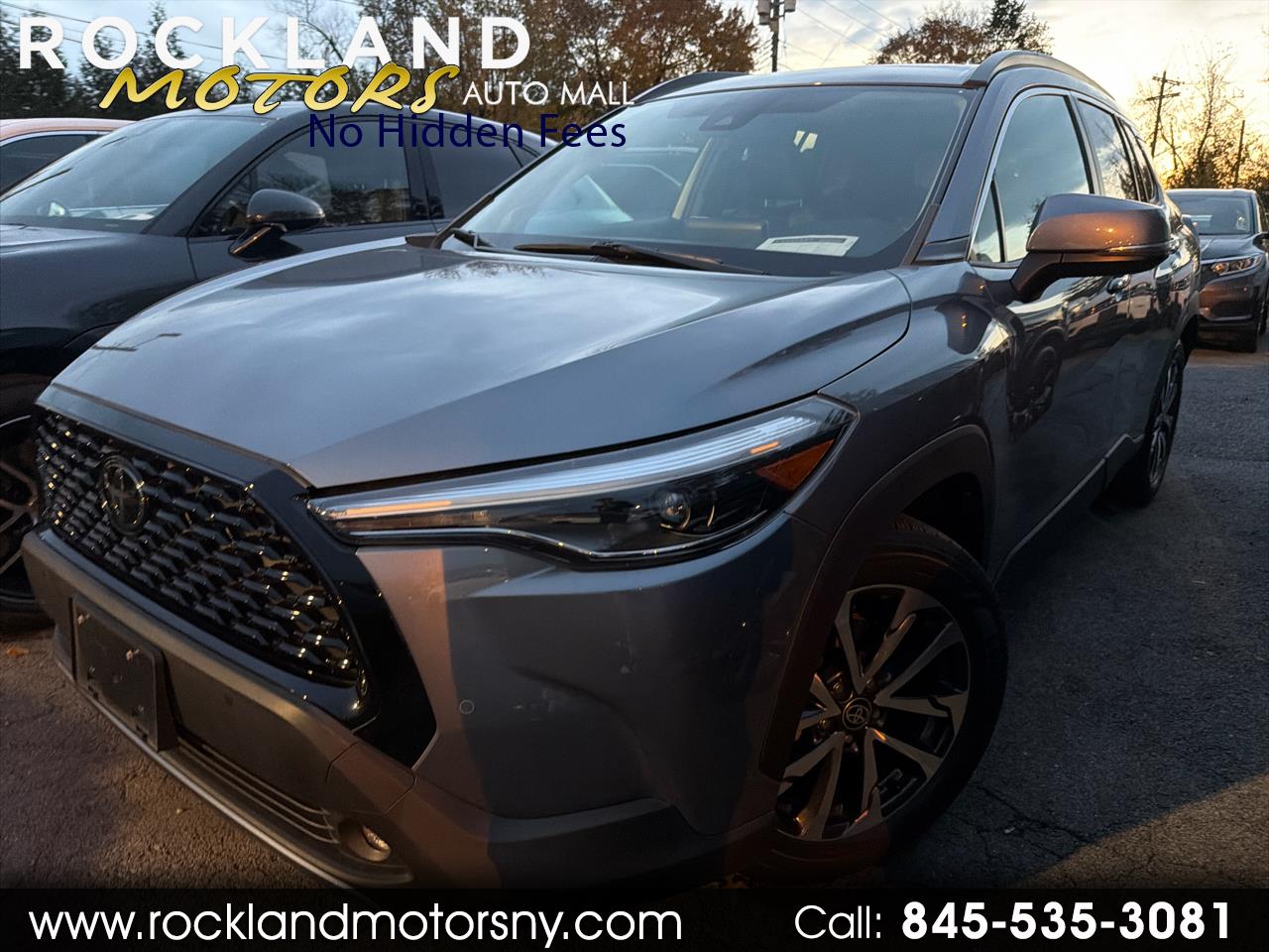 2022 Toyota Corolla Cross XLE 4WD (Natl)