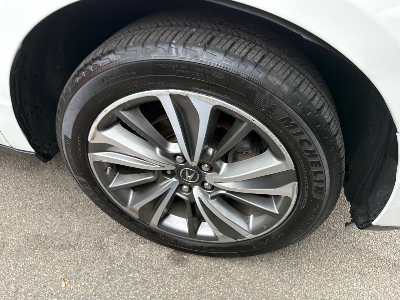 2018 Acura MDX SH-AWD Technology photo 4