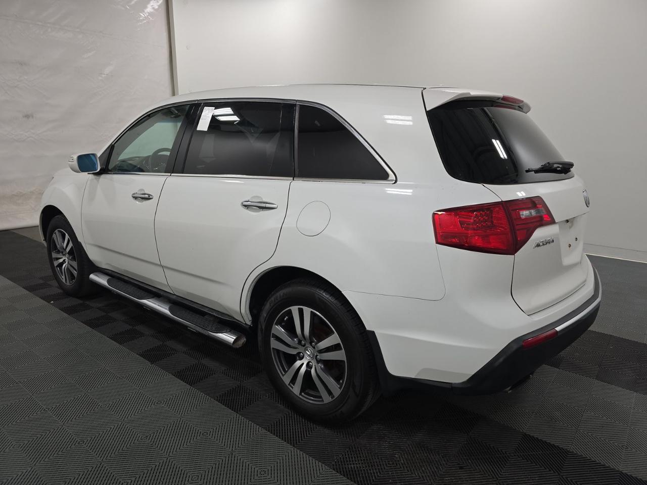 Acura MDX AWD 4dr 2011