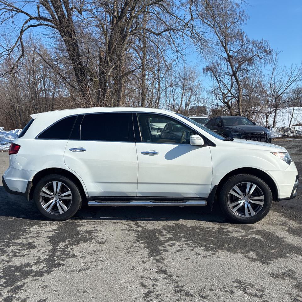 Acura MDX AWD 4dr 2011
