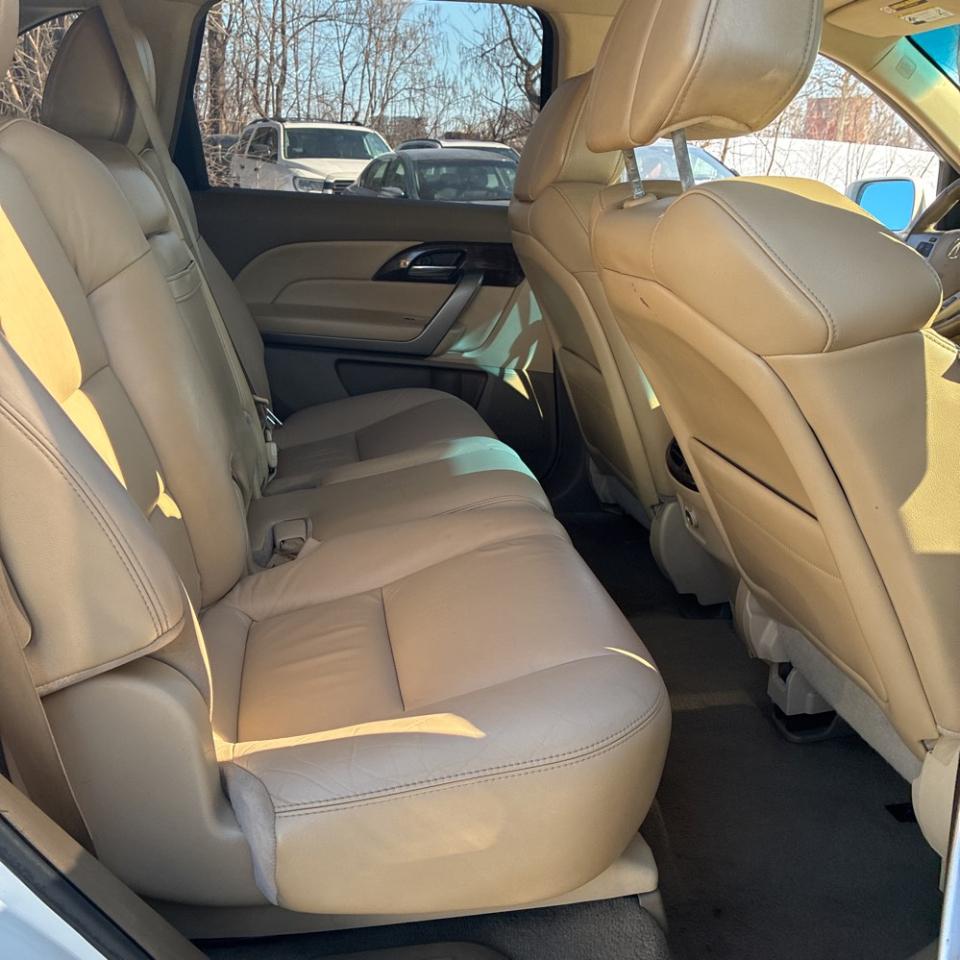 Acura MDX AWD 4dr 2011