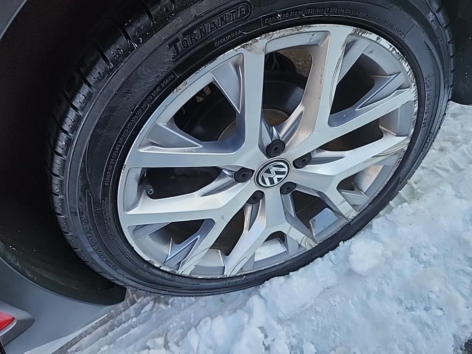 Volkswagen Golf Alltrack 1.8T SEL DSG 2017