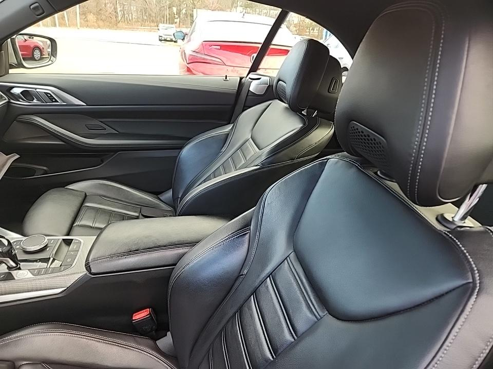 BMW 4 Series M440i Convertible 2021