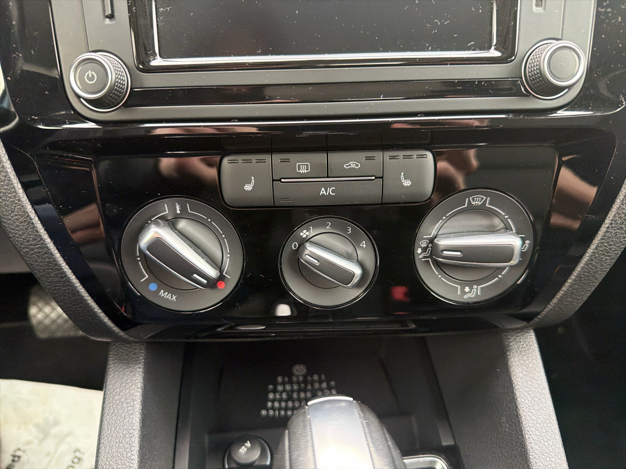 Volkswagen Jetta Sedan  2016