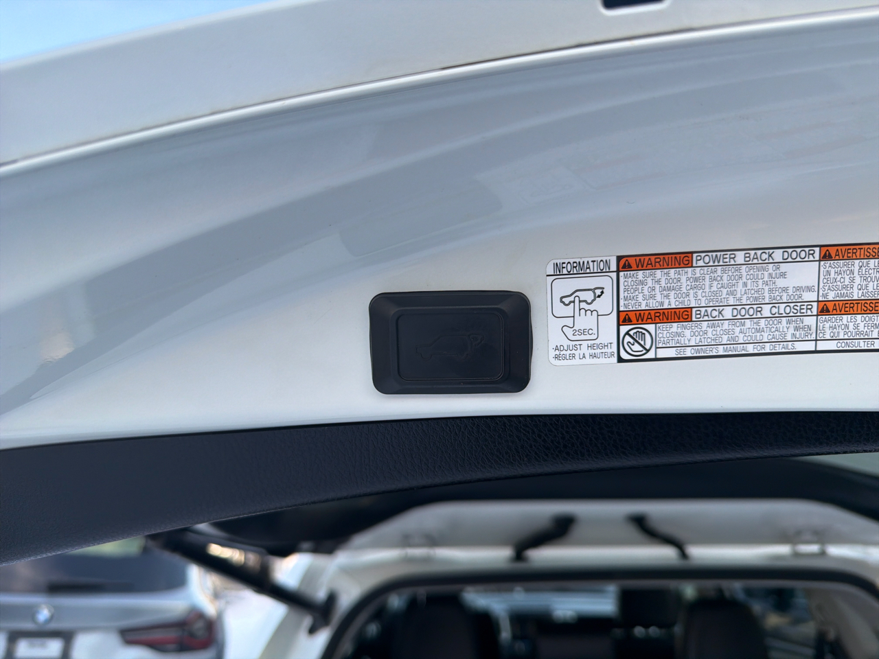 Toyota RAV4 AWD 4dr Limited (Natl) 2016