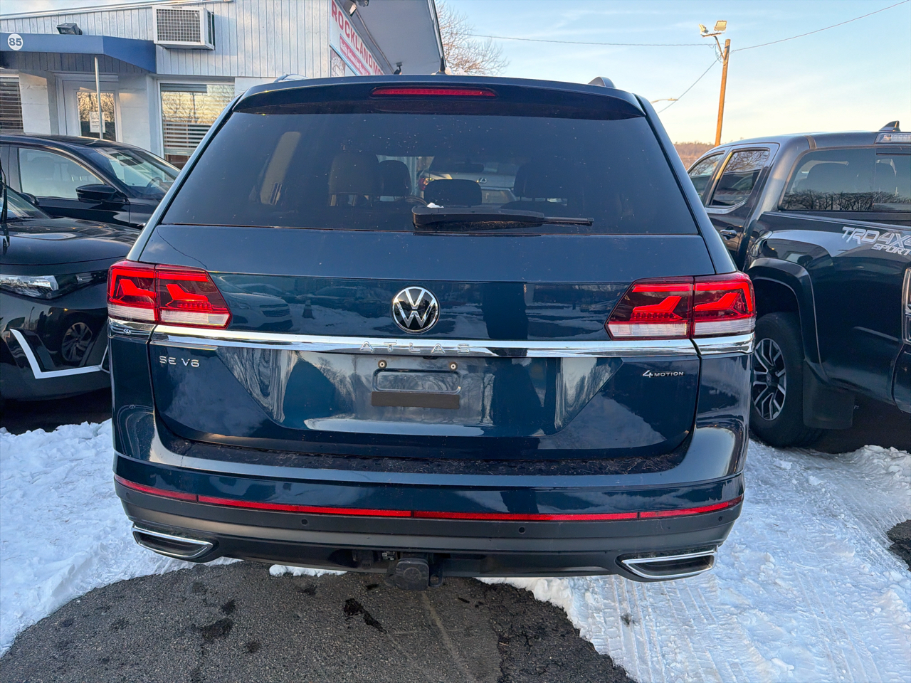 Volkswagen Atlas 3.6L V6 SE w/Technology 4MOTION 2023