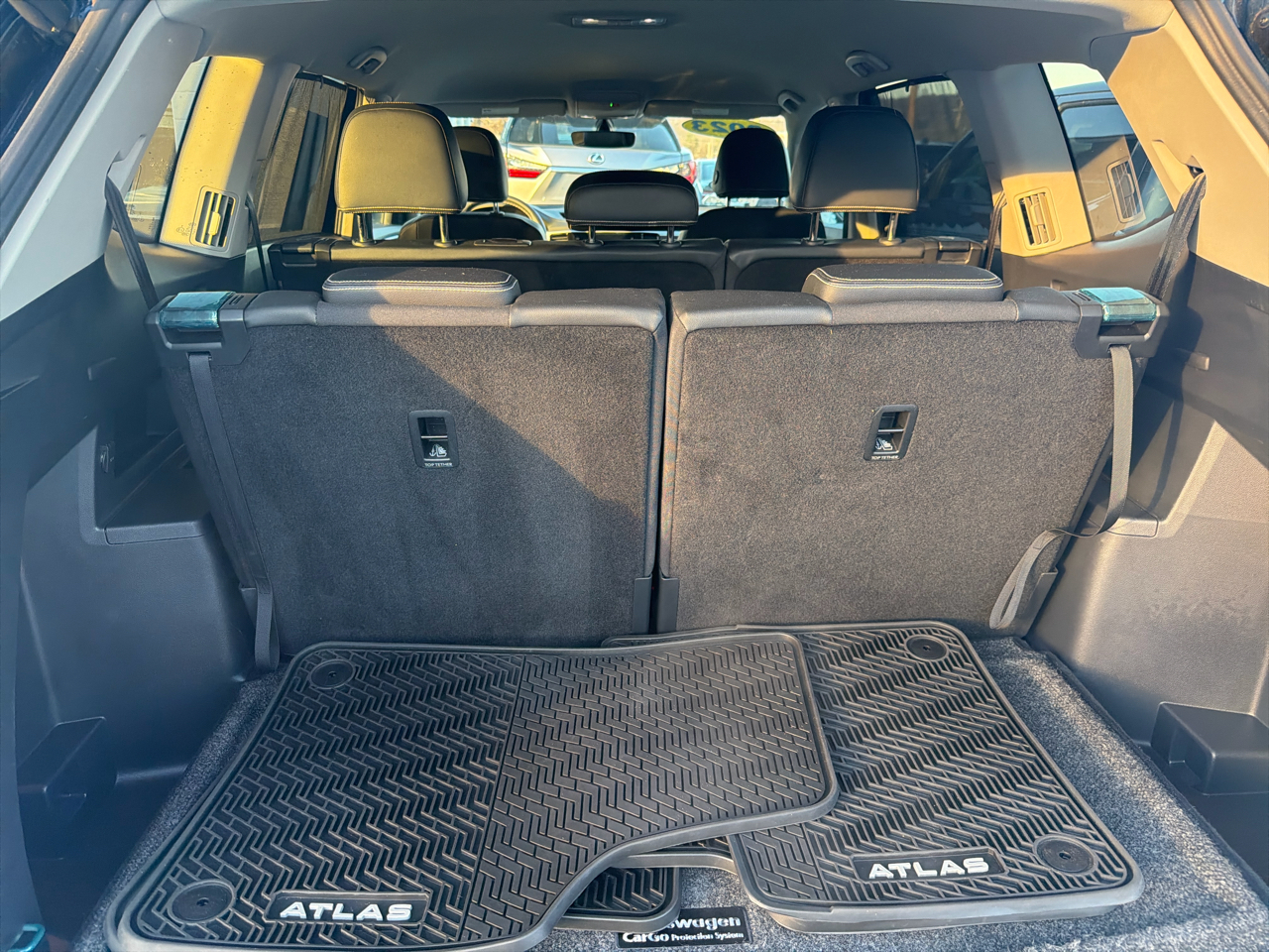 Volkswagen Atlas 3.6L V6 SE w/Technology 4MOTION 2023