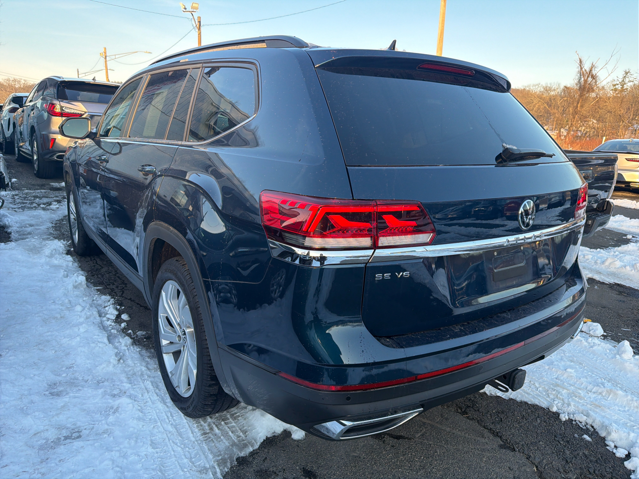 Volkswagen Atlas 3.6L V6 SE w/Technology 4MOTION 2023
