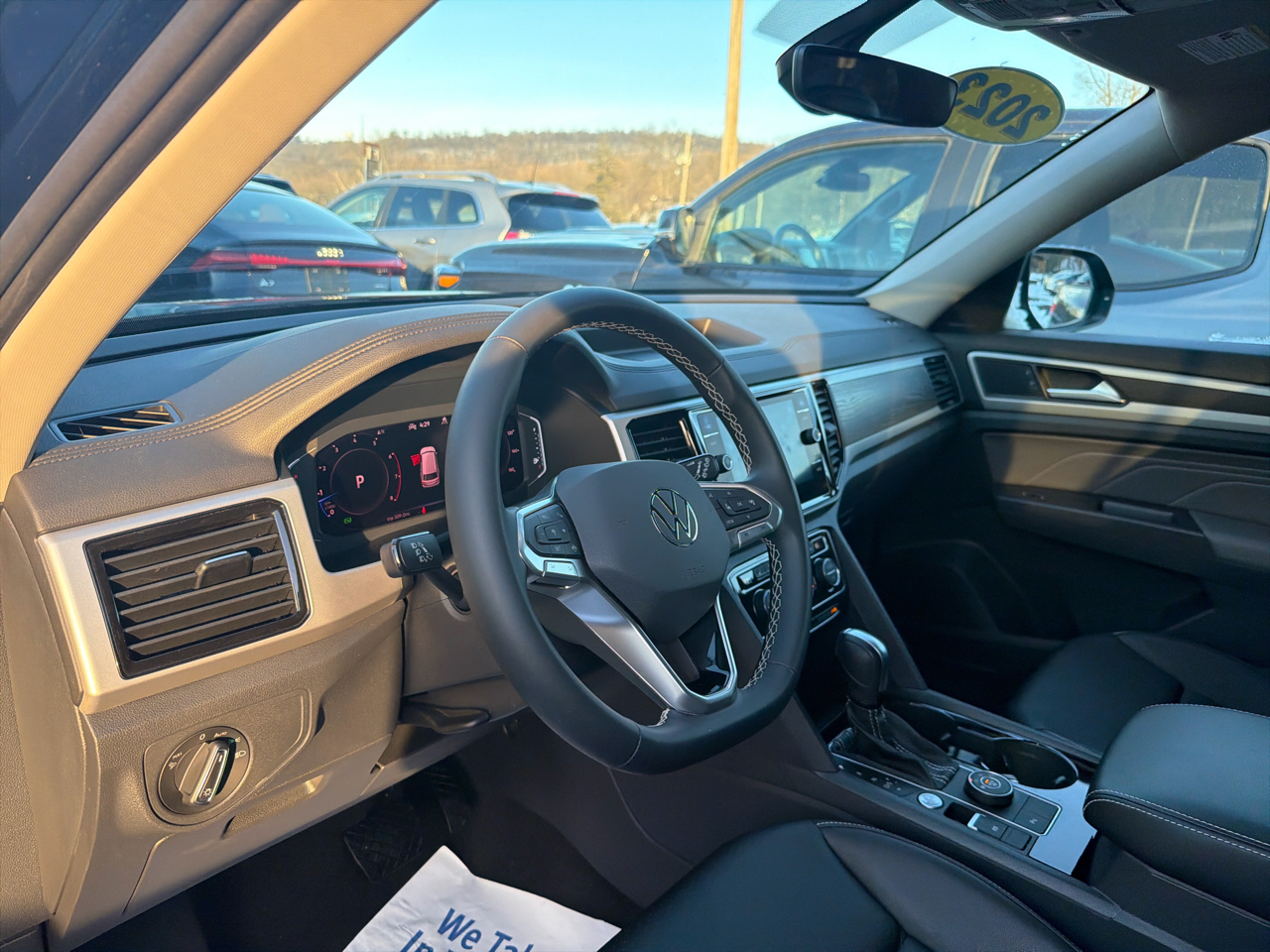 Volkswagen Atlas 3.6L V6 SE w/Technology 4MOTION 2023