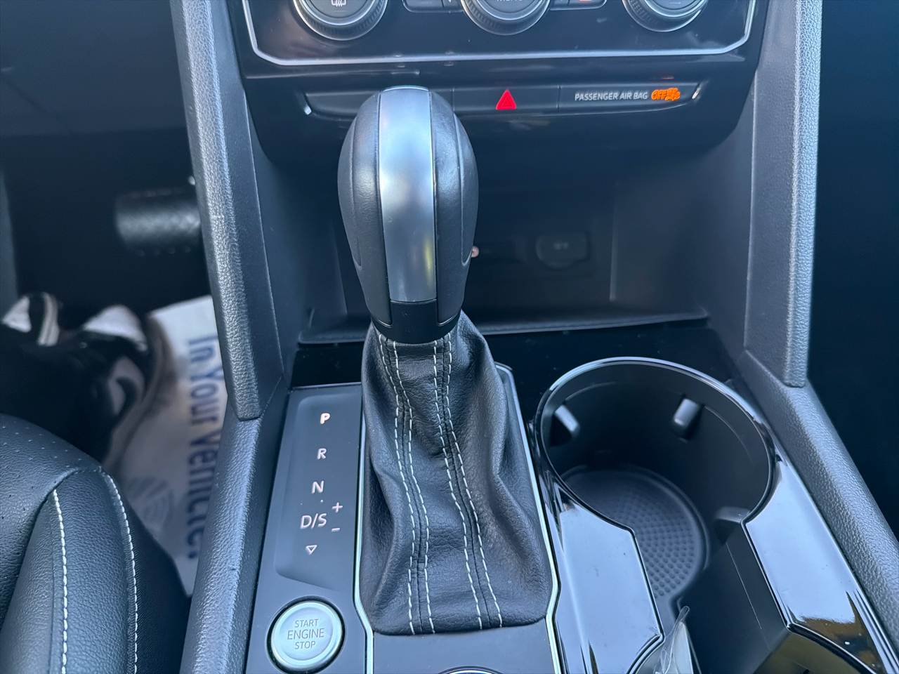 Volkswagen Atlas 3.6L V6 SE w/Technology 4MOTION 2023