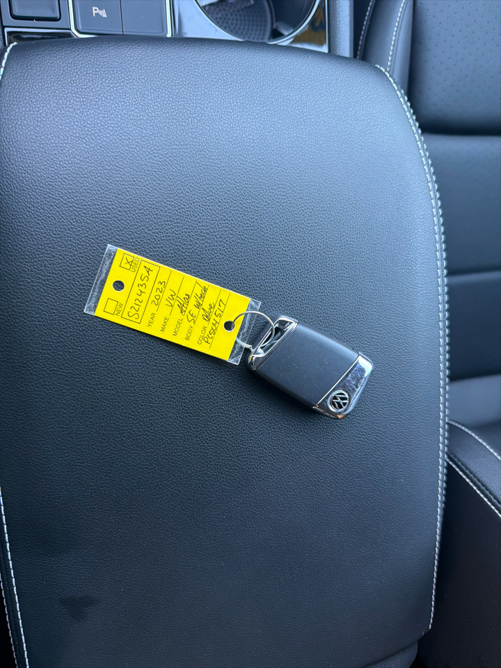 Volkswagen Atlas 3.6L V6 SE w/Technology 4MOTION 2023