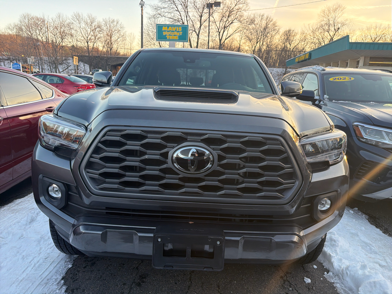 Toyota Tacoma 4WD TRD Off Road Double Cab 5' Bed V6 MT (Natl) 2022