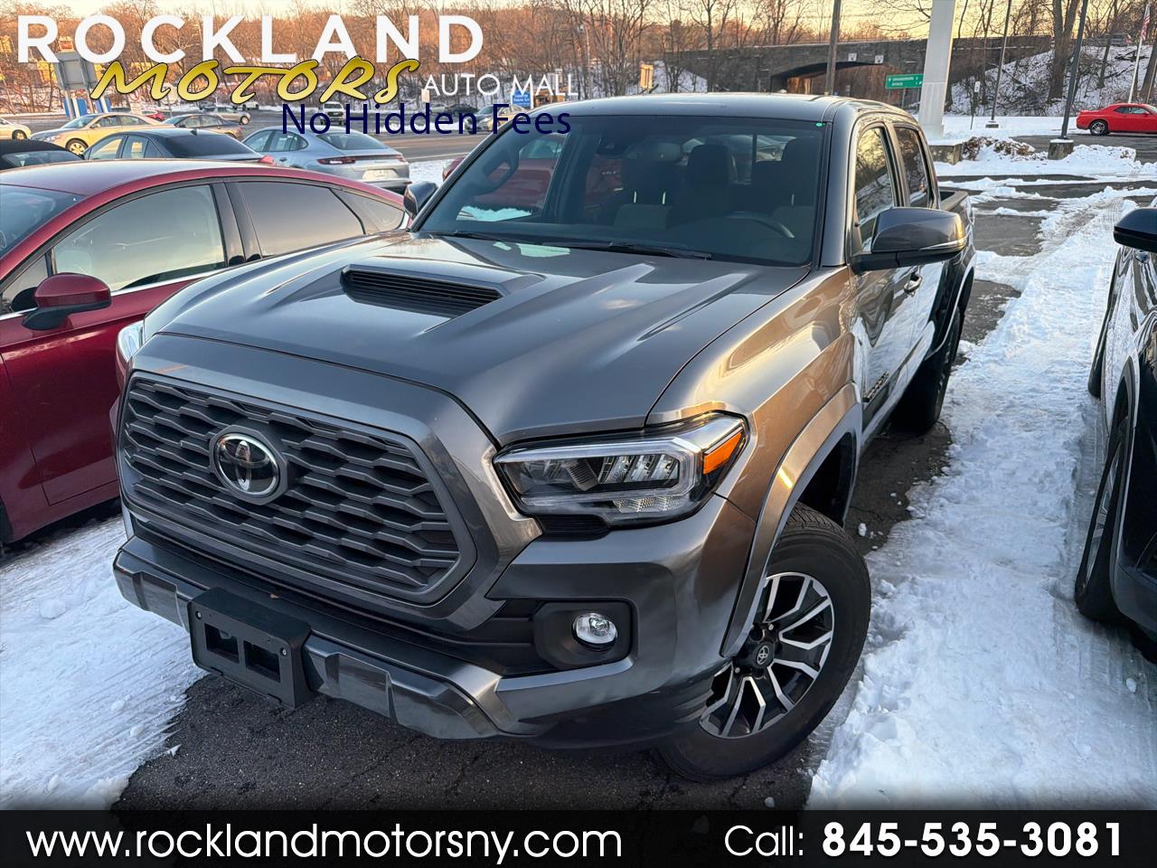Toyota Tacoma 4WD TRD Off Road Double Cab 5' Bed V6 MT (Natl) 2022