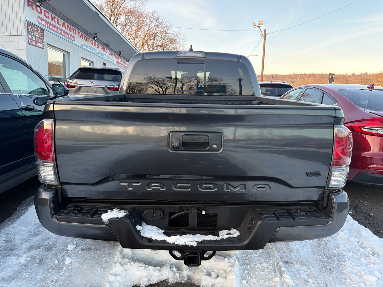 Toyota Tacoma 4WD TRD Off Road Double Cab 5' Bed V6 MT (Natl) 2022