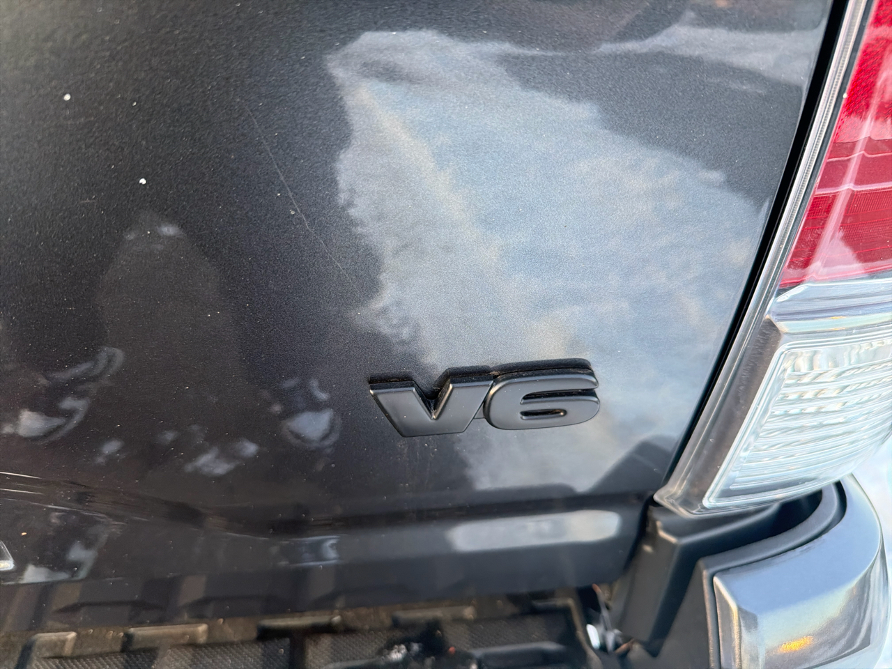 Toyota Tacoma 4WD TRD Off Road Double Cab 5' Bed V6 MT (Natl) 2022