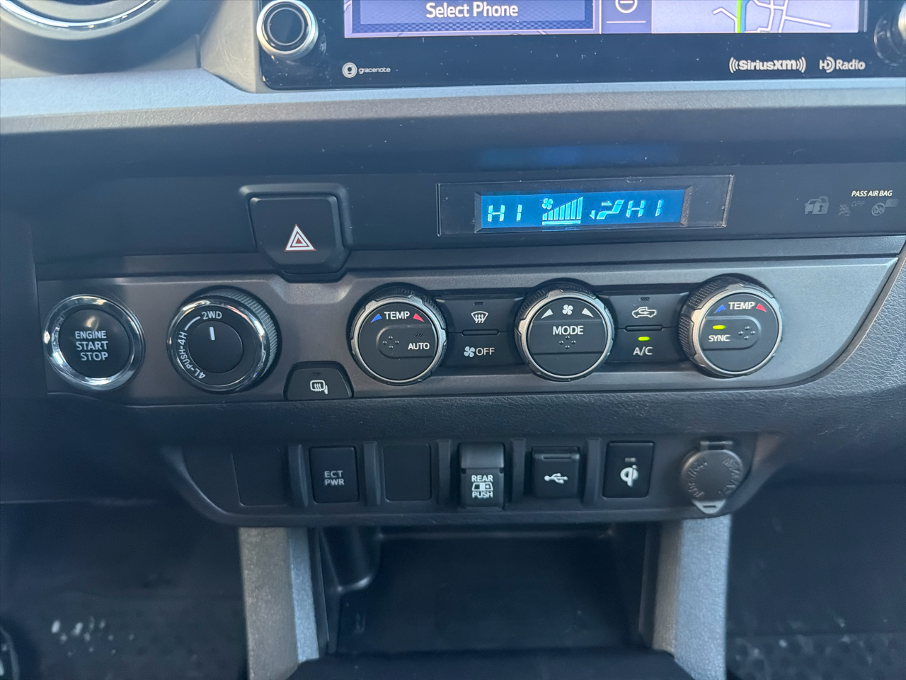 Toyota Tacoma 4WD TRD Off Road Double Cab 5' Bed V6 MT (Natl) 2022