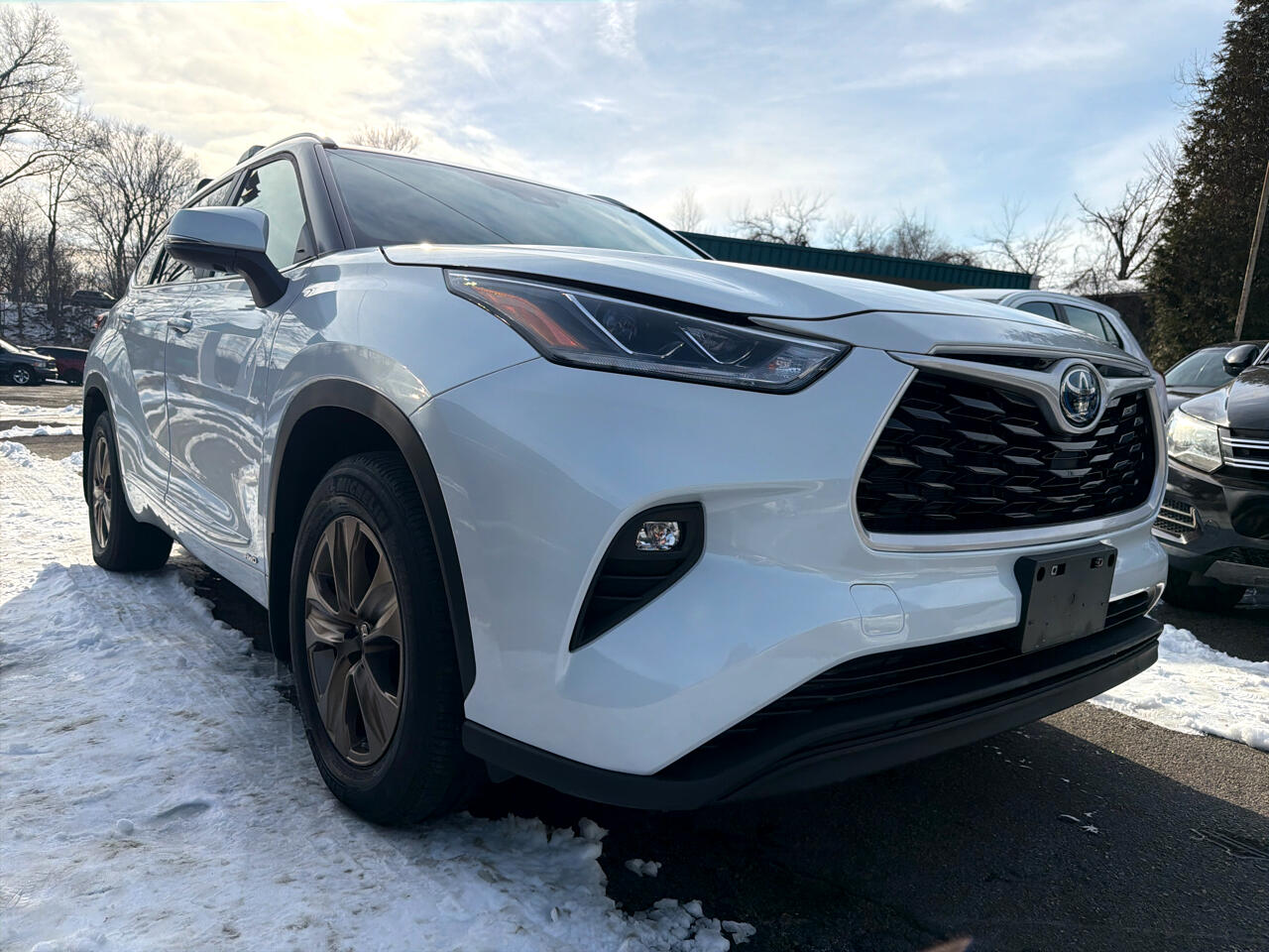 Toyota Highlander Hybrid Bronze Edition AWD (Natl) 2023